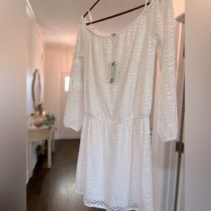 Lilly Pulitzer- size L- Lana Skort Romper- resort white -scalloped Shell Lace